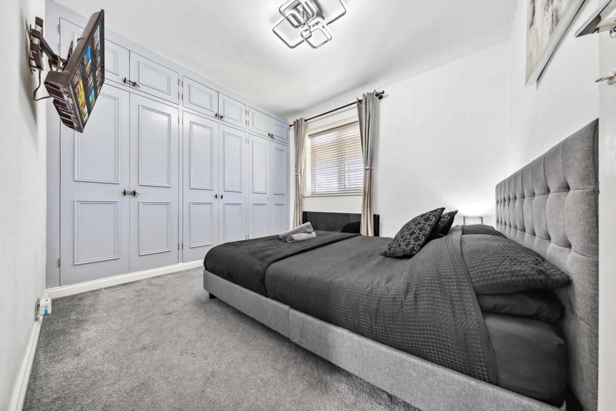 Bromley Serviced Apartments - Beckenham Place Park - London - 2 Bed House - Free Parking - 2 Beds 1 Sofabed المظهر الخارجي الصورة